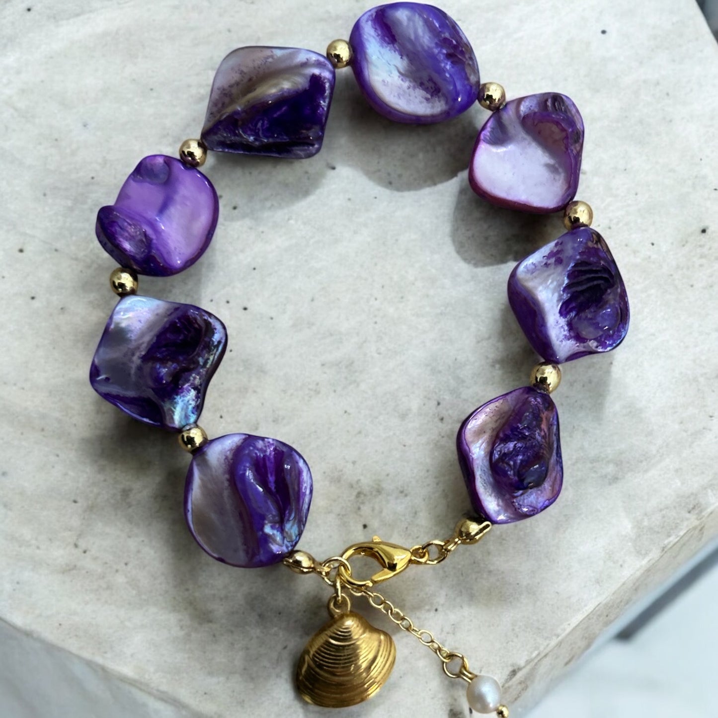 Purple mother of pearl & gold bracelet