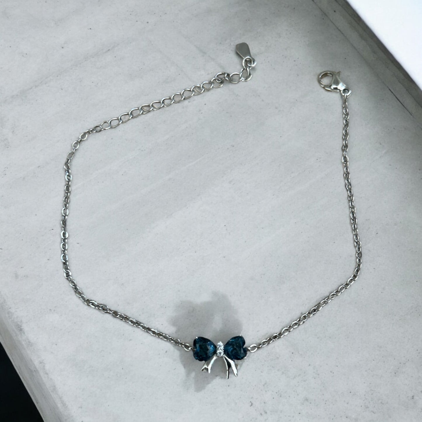 Blue tourmaline bow bracelet