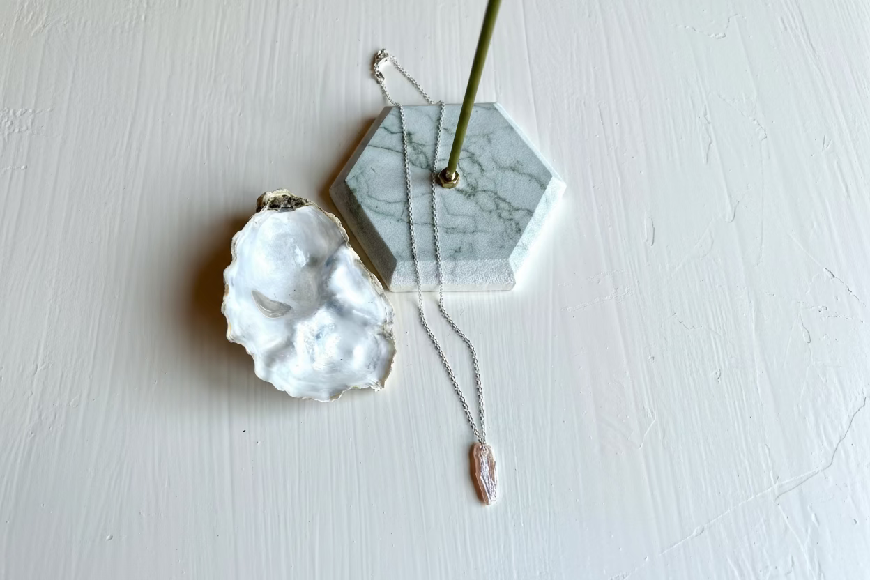 Tia necklace with Biwa Pearl and 925 silver chain
