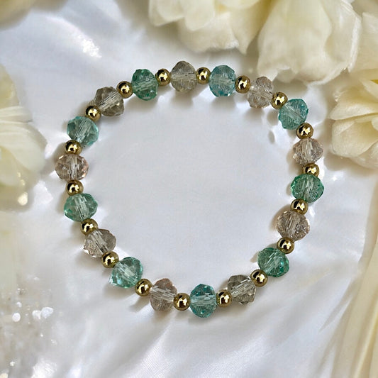 Pastel blue & pink crystal glass beaded bracelet