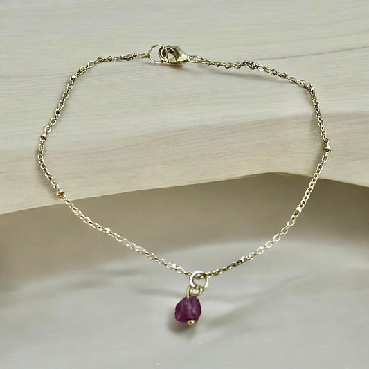 Ruby raw crystal bracelet (gold)