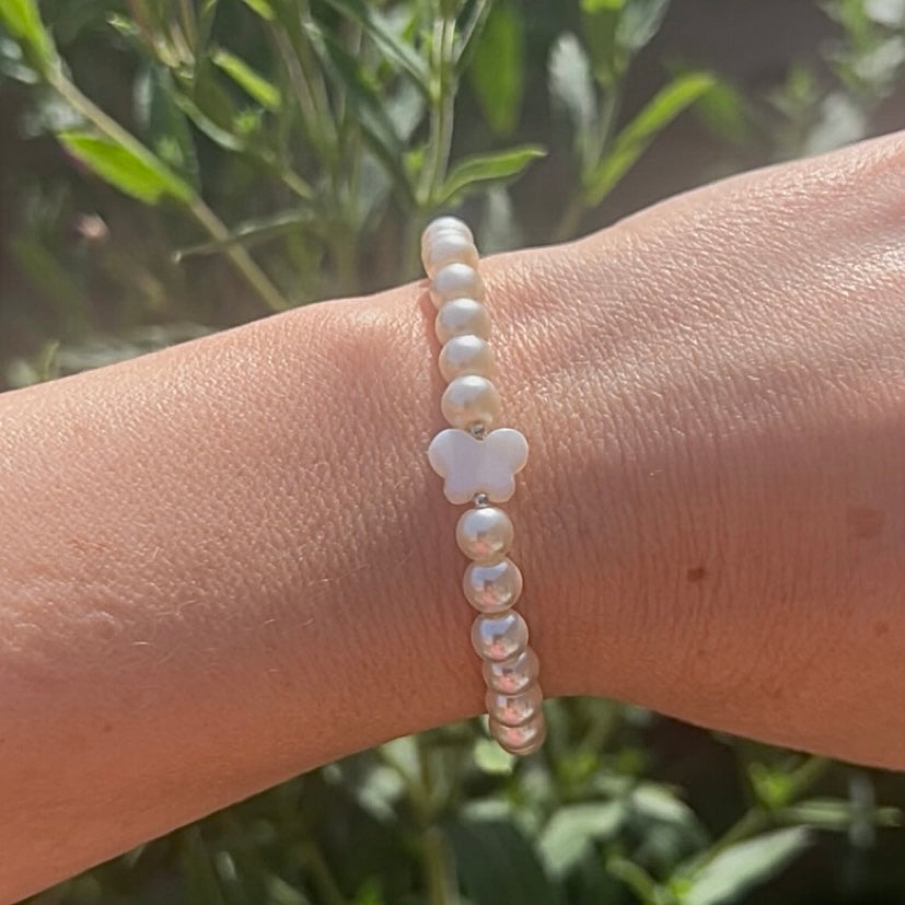 Mother of pearl butterfly bracelet