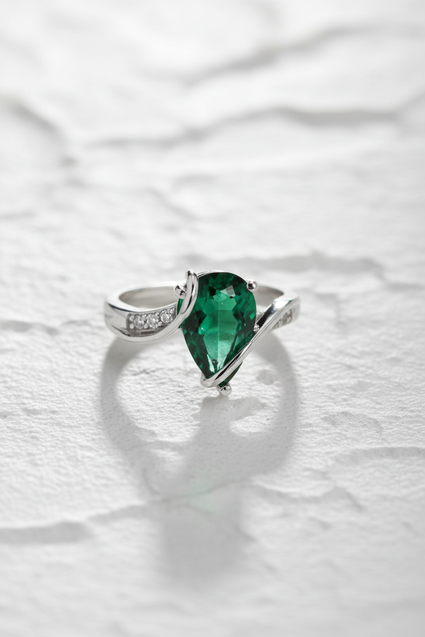 Emerald green water drop gem sterling silver ring