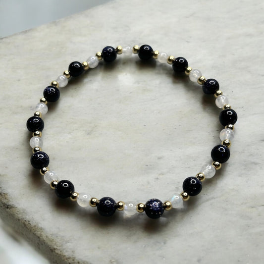 Blue sandstone & Moonstone beaded bracelet