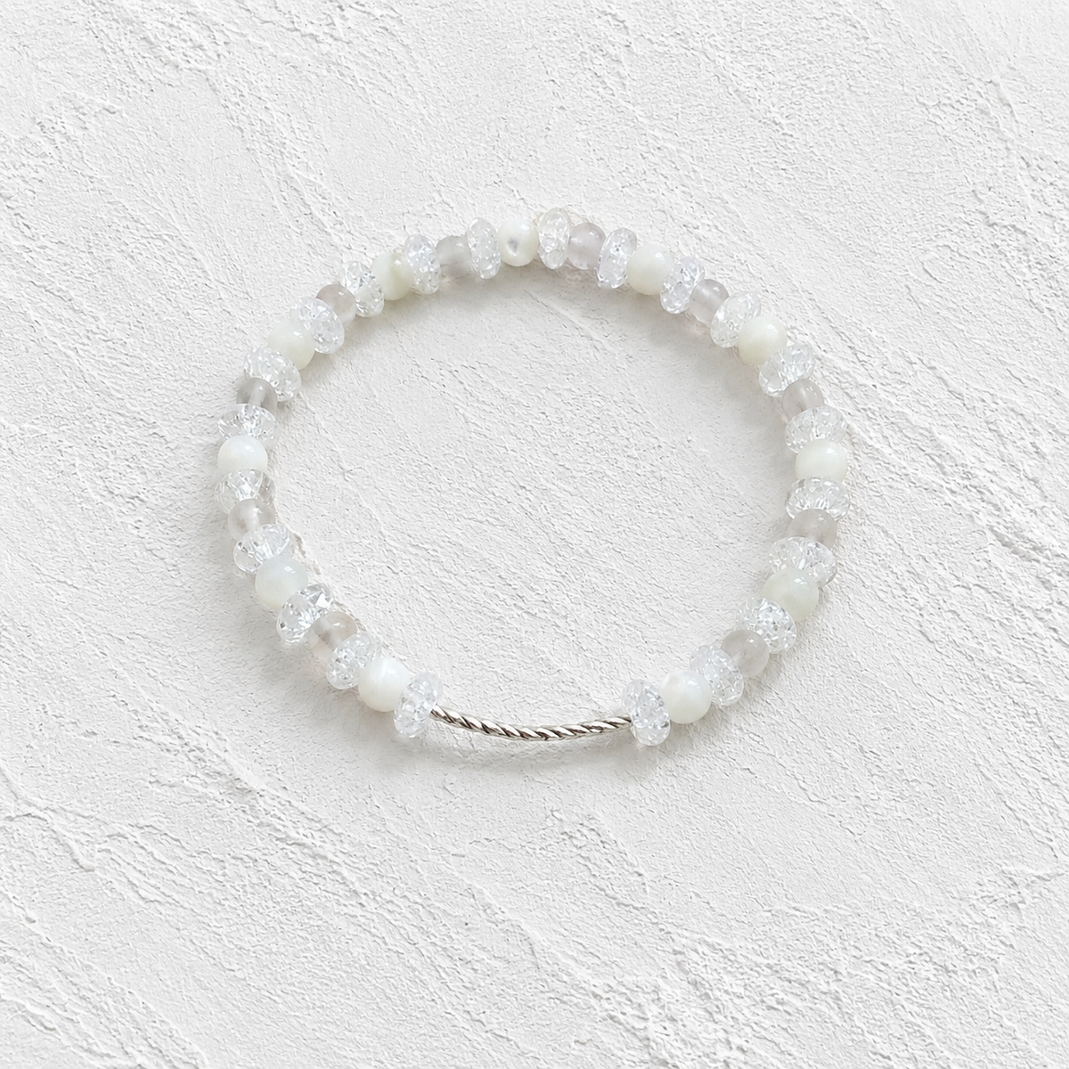 Lilly bracelet