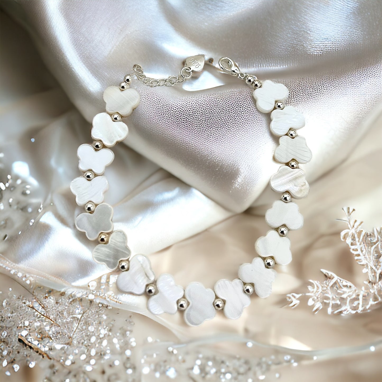Mother of pearl butterfly beaded bracelet
