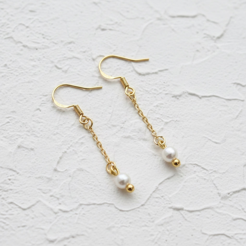 Gigi fresh water pearl drip earrings