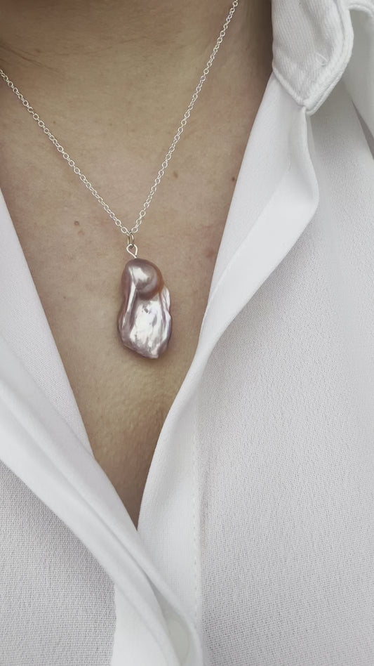 Mauve fireball baroque pearl necklace