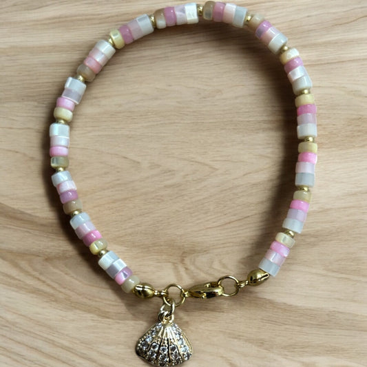 Seashell rainbow mother of pearl bracelet