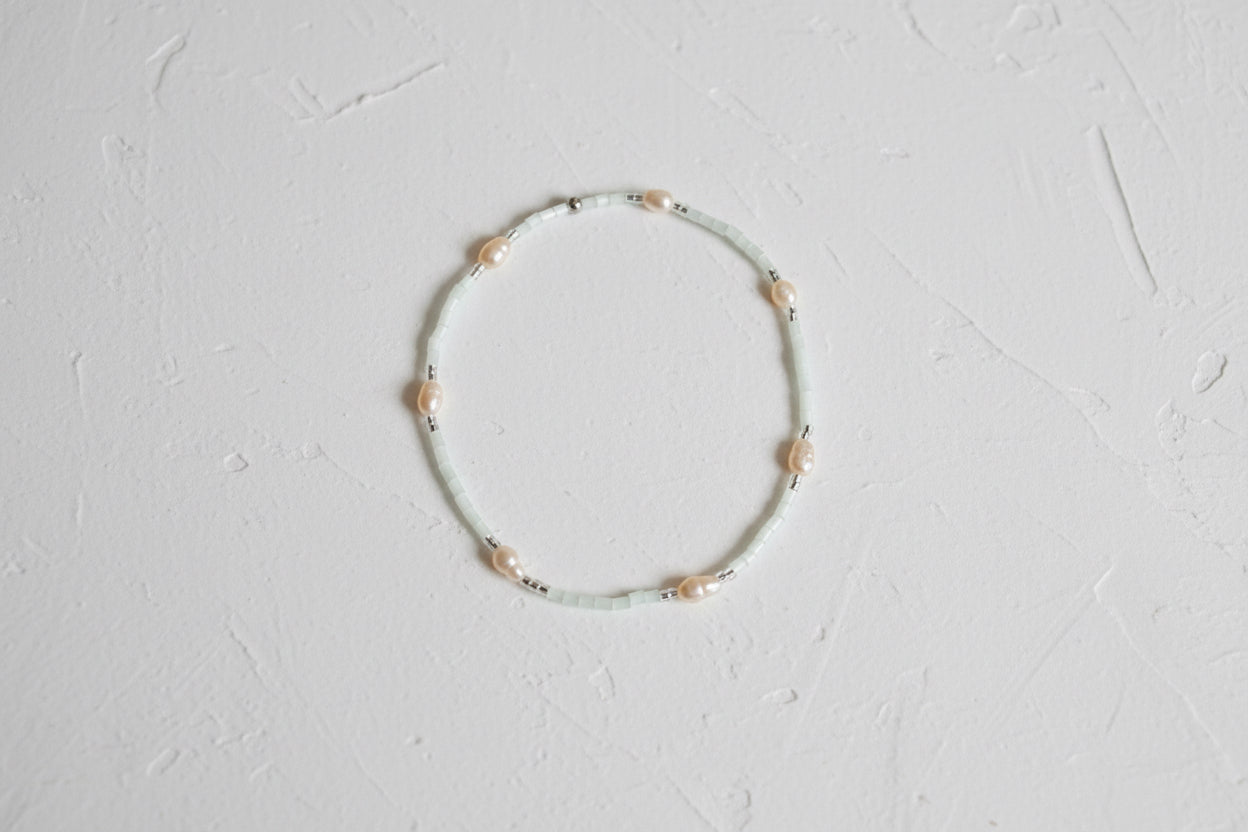 Mint shimmer anklet