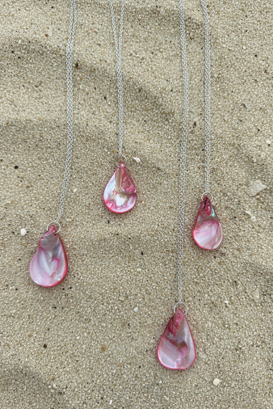 Pink mother of pearl teardrop necklace
