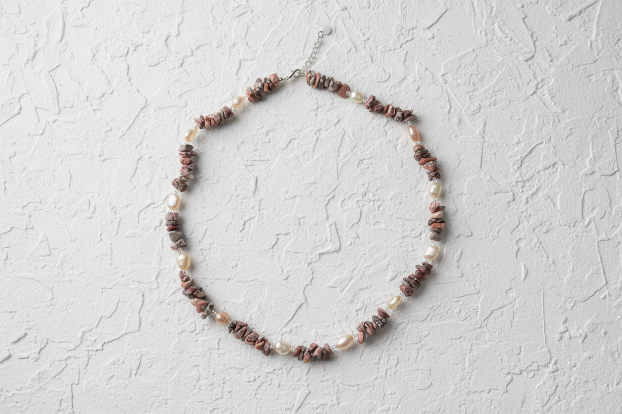Leopard skin Jasper & peach pearl necklace