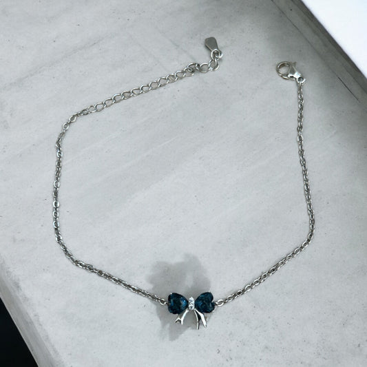 Blue tourmaline bow bracelet