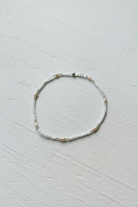 White shimmer beaded anklet