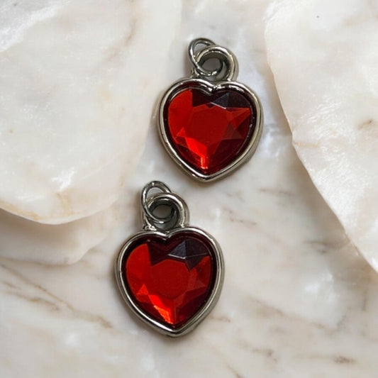 Red heart charms