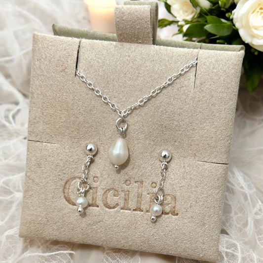 Darcy set