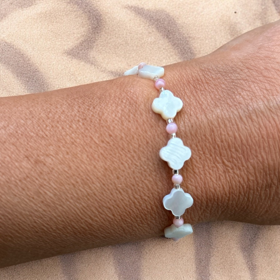 Mother of Pearl (hint of pink) clover bracelet
