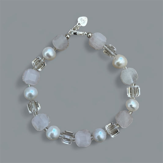 Cubed rose quartz and chunky fresh water pearl beaded bracelet