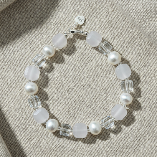 Cubed rose quartz and chunky fresh water pearl beaded bracelet