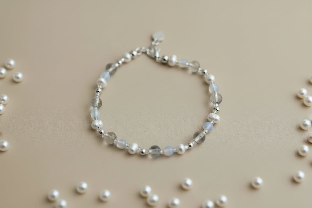 Fresh water pearl, Opalite and clear quartz bracelet