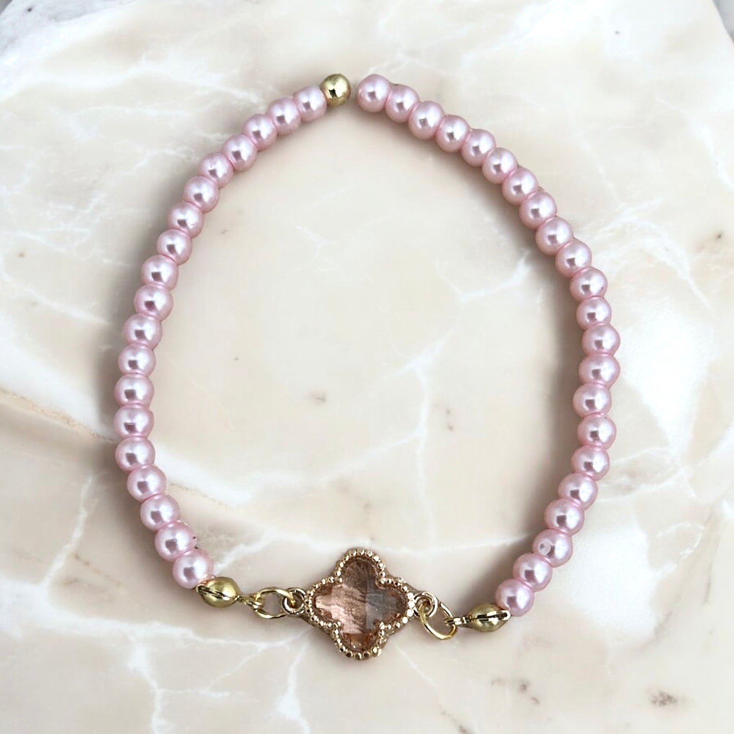 Light pink faux pearl clover bracelet