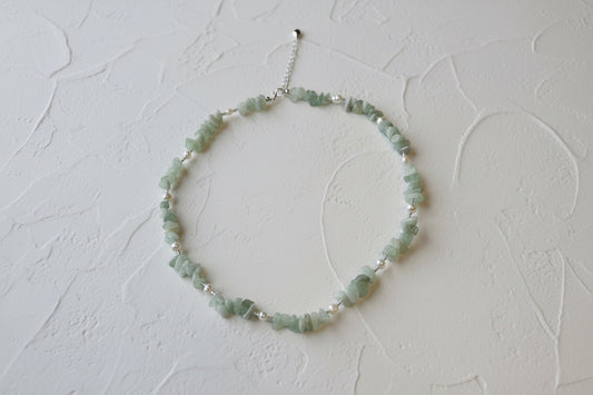 Sage green calcite & pearl necklace