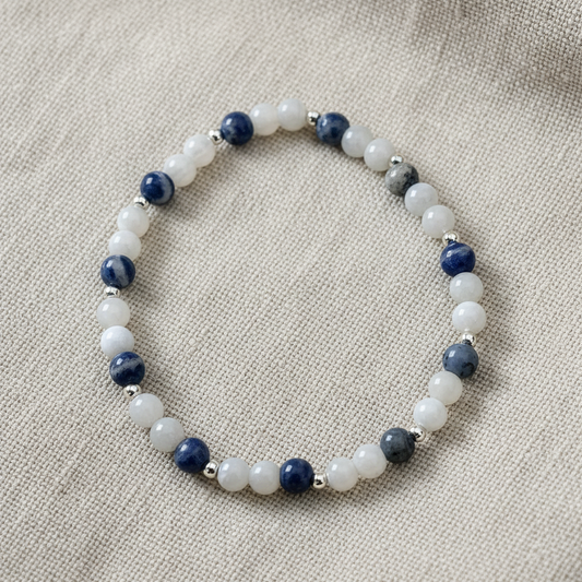 Mother of Pearl and sodalite beaded bracelet