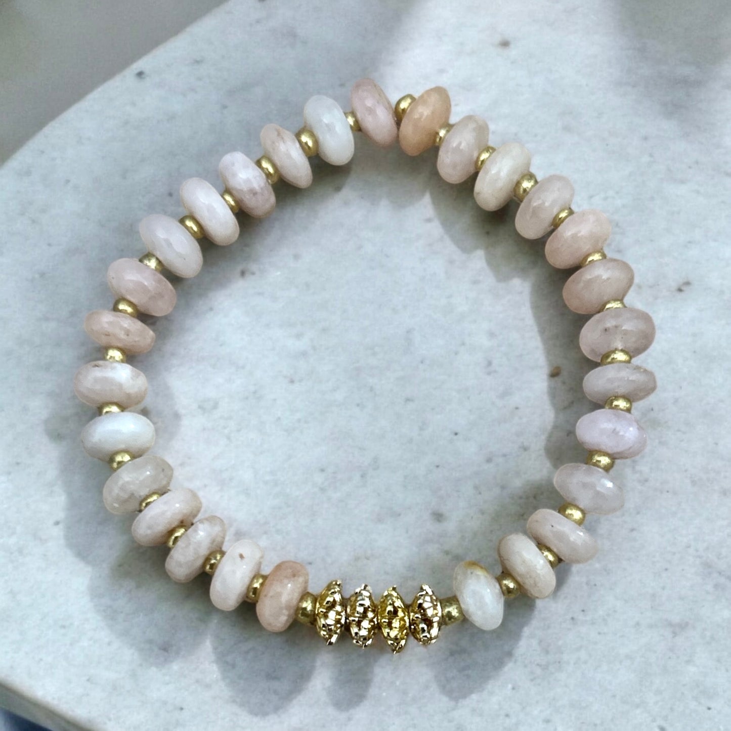 Flower agate beaded bracelet