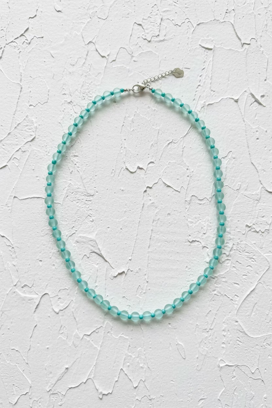 Frosted mint necklace
