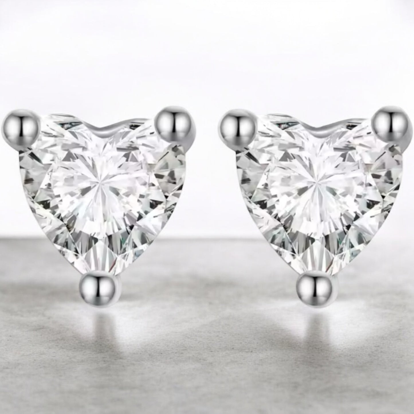 White crystal heart 925 stud earrings