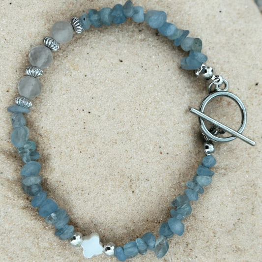Aquamarine, moonstone & mother of pearl clover bracelet