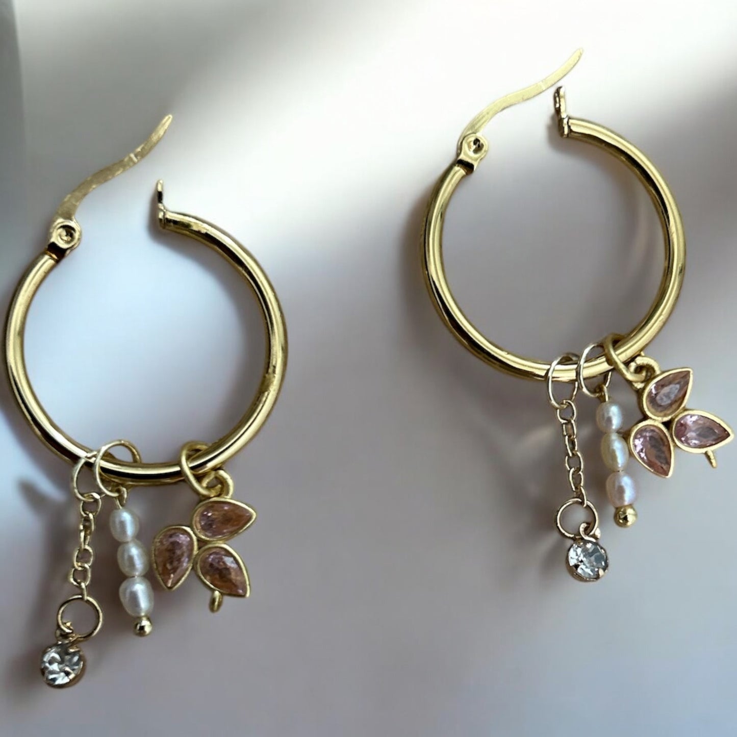 Bella hoops