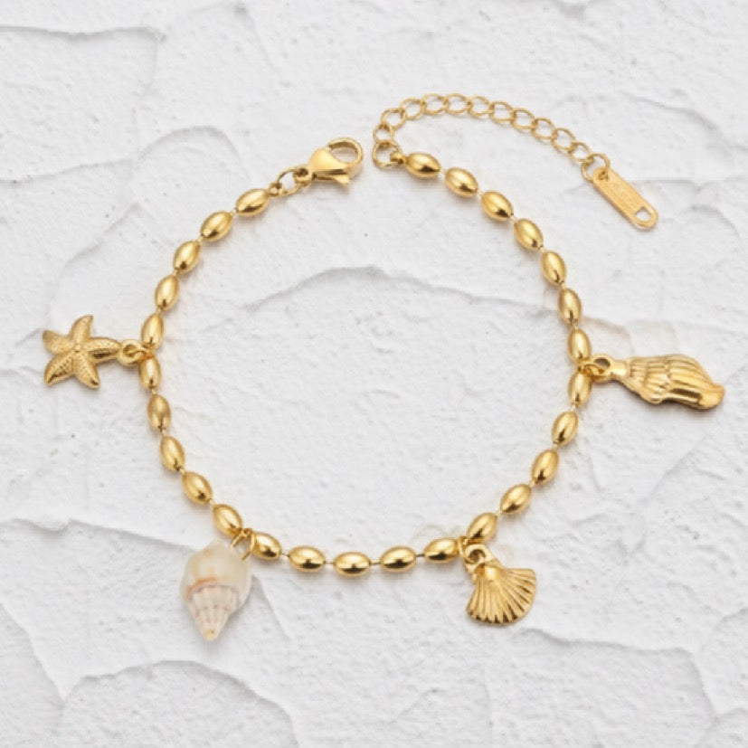 Beachy charm bracelet