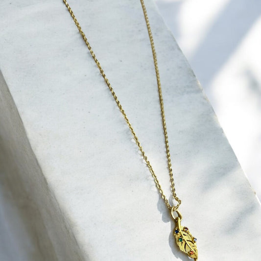 Sand gold leaf necklace