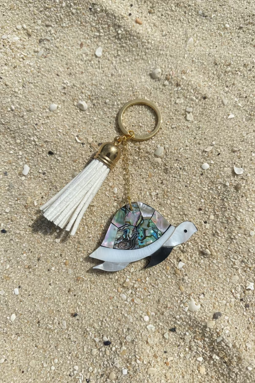 Turtle mother of pearl keychain