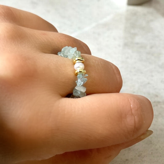 Crystal chip & fresh water pearl ring