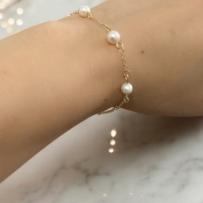 Vivienne water pearl 14k gold plated bracelet