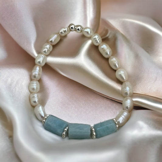 Pearl and Aquamarine beaded bracelet