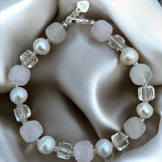 Cubed rose quartz and chunky fresh water pearl beaded bracelet