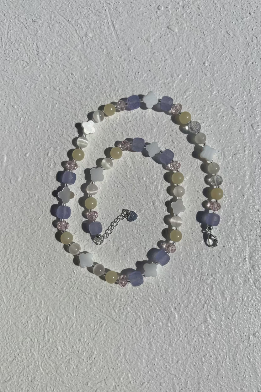 Liliana necklace